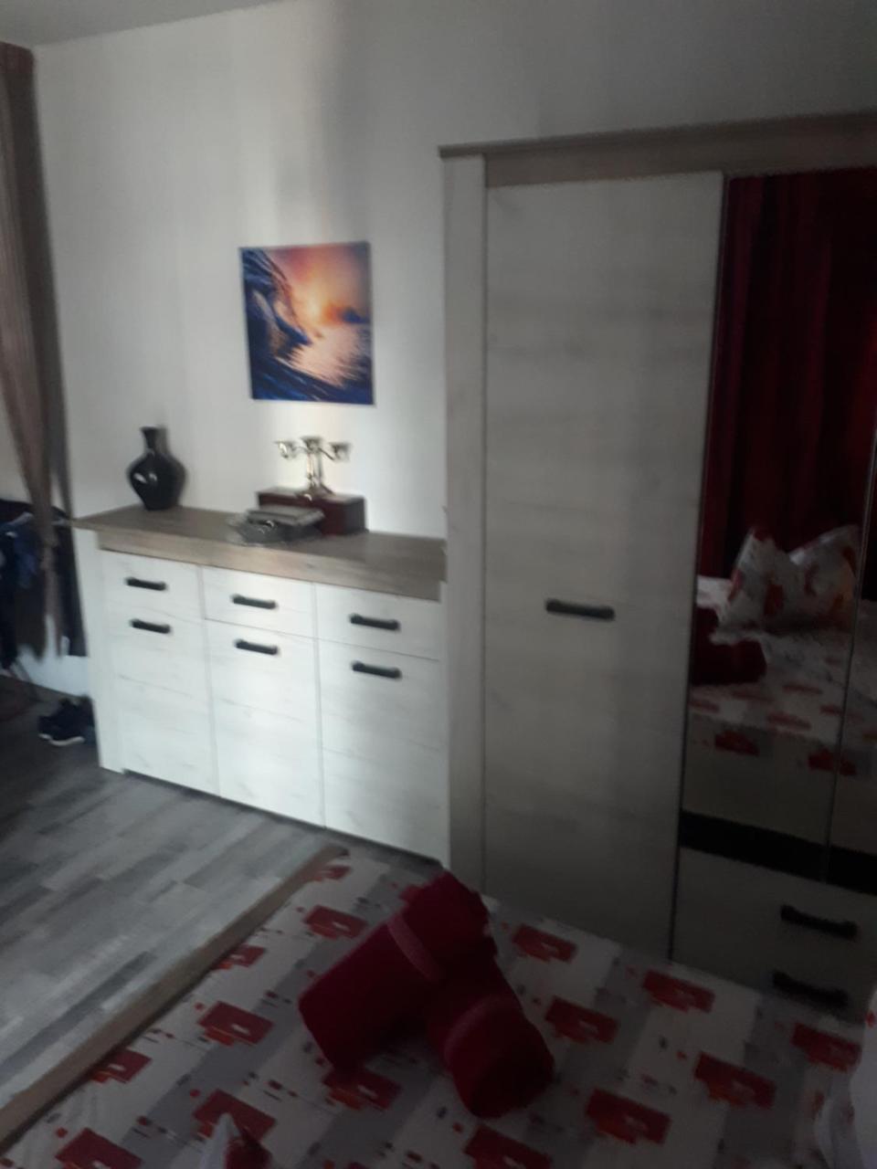 Apartament Premium Travel Lägenhet Oradea Exteriör bild