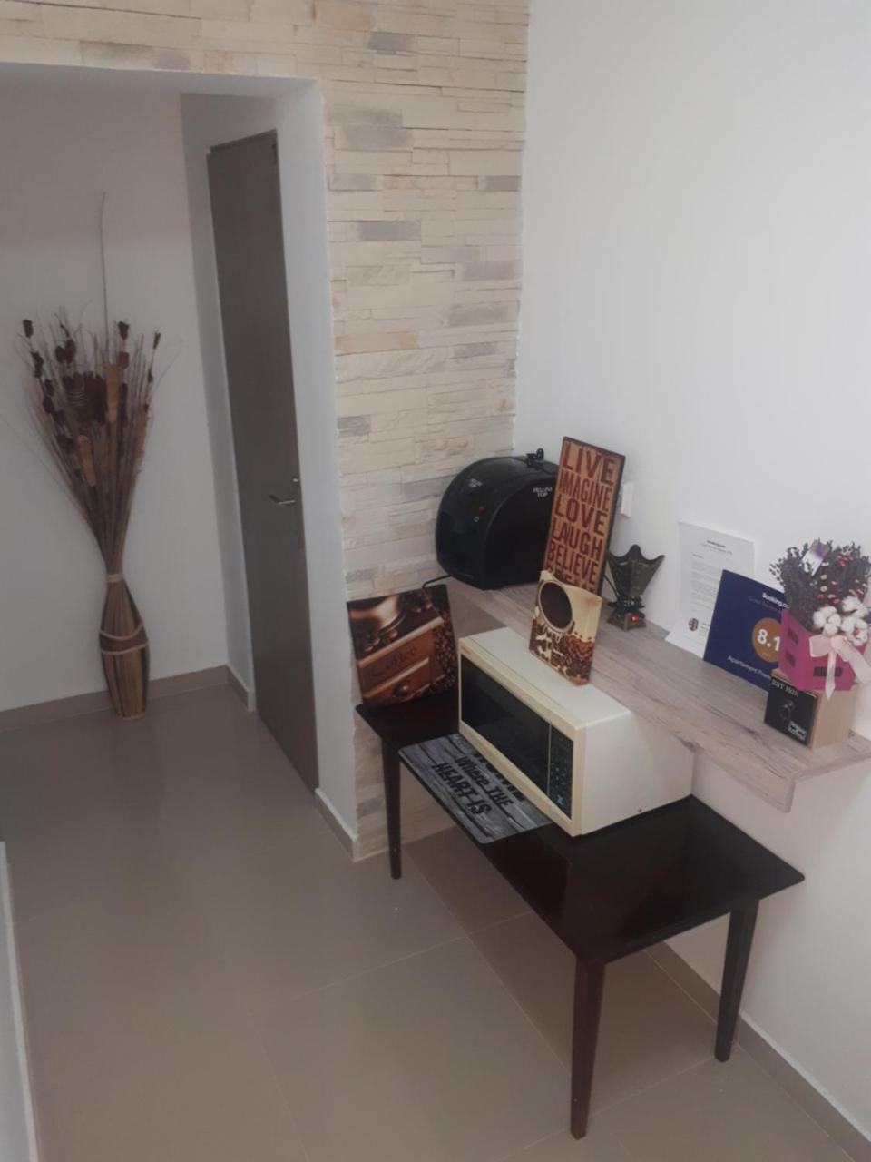 Apartament Premium Travel Lägenhet Oradea Exteriör bild